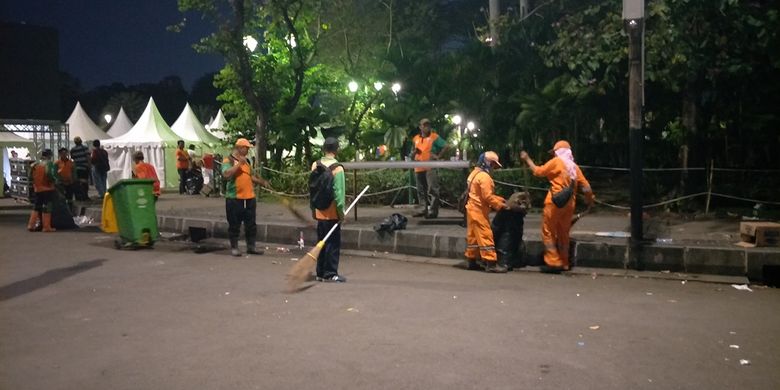 Hasil Kumpul Relawan Jokowi: Sampah