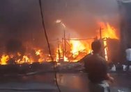 Ini bukan kali pertama Pasar Masomba terbakar. Bahkan bukan yang kedua atau ketiga. Dalam 16 tahun terakhir, kebakaran di pasar tradisional ini sudah terjadi delapan kali atau mungkin lebih. (Foto: Arsip)