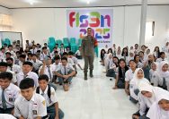 Ratusan siswa SMA di Kabupaten Poso, Sulawesi Tengah, mengikuti kegiatan hipnoterapi yang digelar oleh Satgas III Preventif Operasi Madago Raya.