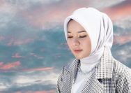 Bunga Sirait