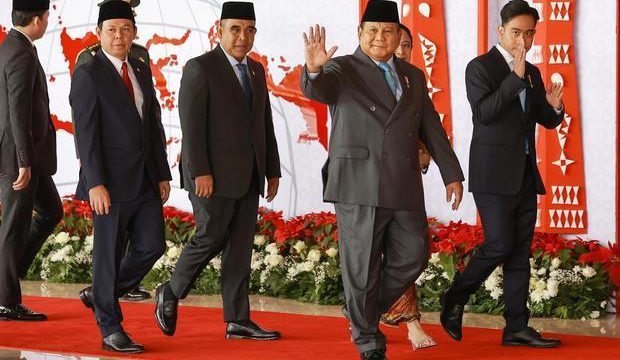 Presiden RI Prabowo Subianto akan sikat aparat TNI dan Polri yang bekingi tambang ilegal.